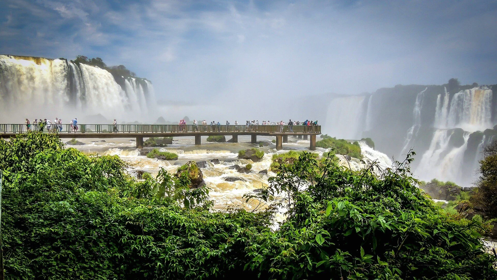 10-Day Argentina Tour: Buenos Aires, Iguazu Falls & Wine Country